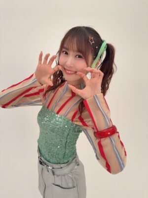 Yu Serizawa Instagram - 💛

31th BirthdayLIVEのグッズ撮影の私です！
いろんなアイスのフレーバーになったよ🍨

stylist @1219__a 

🍨vanilla
tops,pants,shoes @merryjenny_instagram

🍭POPPING SHOWER
earring @eclat__douceur @karhtu_press
ring @monamie79_official @karhtu_press

🍓strawberry
ring @monamie79_official @karhtu_press
shoes @randa_pic

🦄cotton candy
necklace,skirt @harajuku_jacks
shoes @randa_pic
