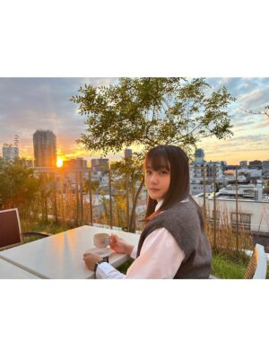 Yumiko Takino Instagram - テラス席が好きな季節🫖

#カフェ #カフェテラス