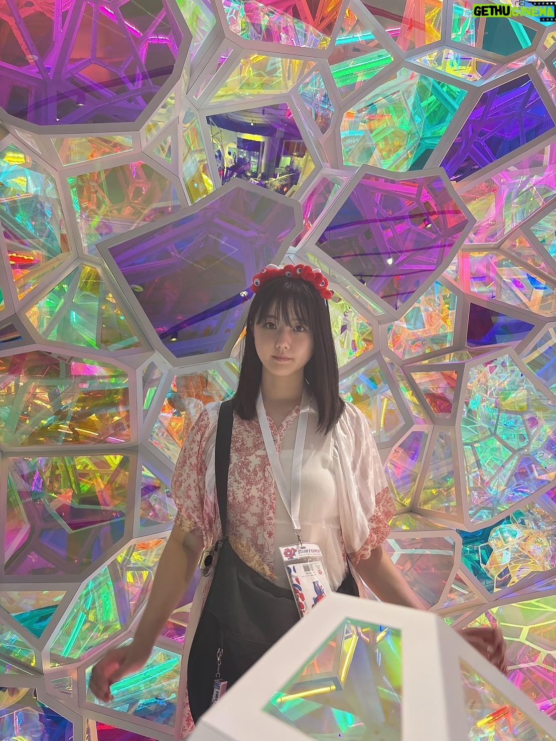 Yumiko Takino - 6.5K Likes - 大阪・関西万博、楽しかった〜！

5枚目の画像は25年後の私です😌ふふ
お目当てに辿り着けてよかったー！
そしてスタンプ帳は半分くらい埋まりました📕

 #大阪万博 #万博 #大阪関西万博 #expo2025 #expo
#きたぞ万博