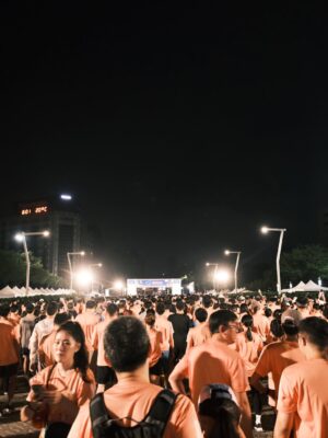 Yun Liu Instagram - ‘
不是追配速，
是追早餐。

9K 剛剛好，
跑完還有力氣吃、聊天、拍照。

台北的早晨，
把馬拉松變成一場
邊跑邊笑的早餐約會。

@taipei_marathon 
@rave.club__ 
#台北馬9K #早餐馬