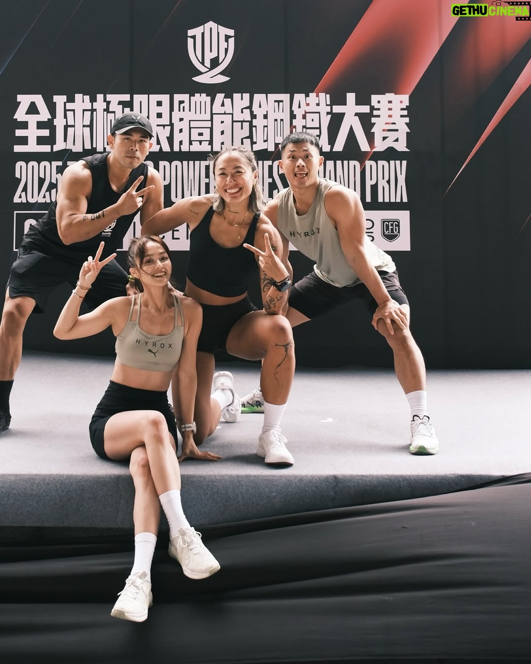 Yun Liu - 1.3K Likes - ‘
時間拉回到12/13-14
Team Hyrox 大使007小隊
去比了一場CrossFit 全球極限體能鋼鐵大賽

謝謝我的神隊友們從預賽就一直揹著我進到正賽🥹
肯定是腎上腺素作祟,場上的那個人是另一個我🤣
說真的已經過了兩週,好像記憶猶新又好像是在作夢
總之騙不了人的是我身體每一個部位的酸痛…..

還是那一句,運動這條路上我會繼續痛並快樂著~

下一場2026/02/28-03/01 Hyrox Taipei 見✌🏻

TEAM HYROX
@hyroxtw 
@chouunn_ 
@peeta.gege 
@l7athlete_caleb 

📷 @rhb717 
🏋️ @2025tpfgp 

#hyrox #hyroxtw #hyroxambassador #crossfit #tpf