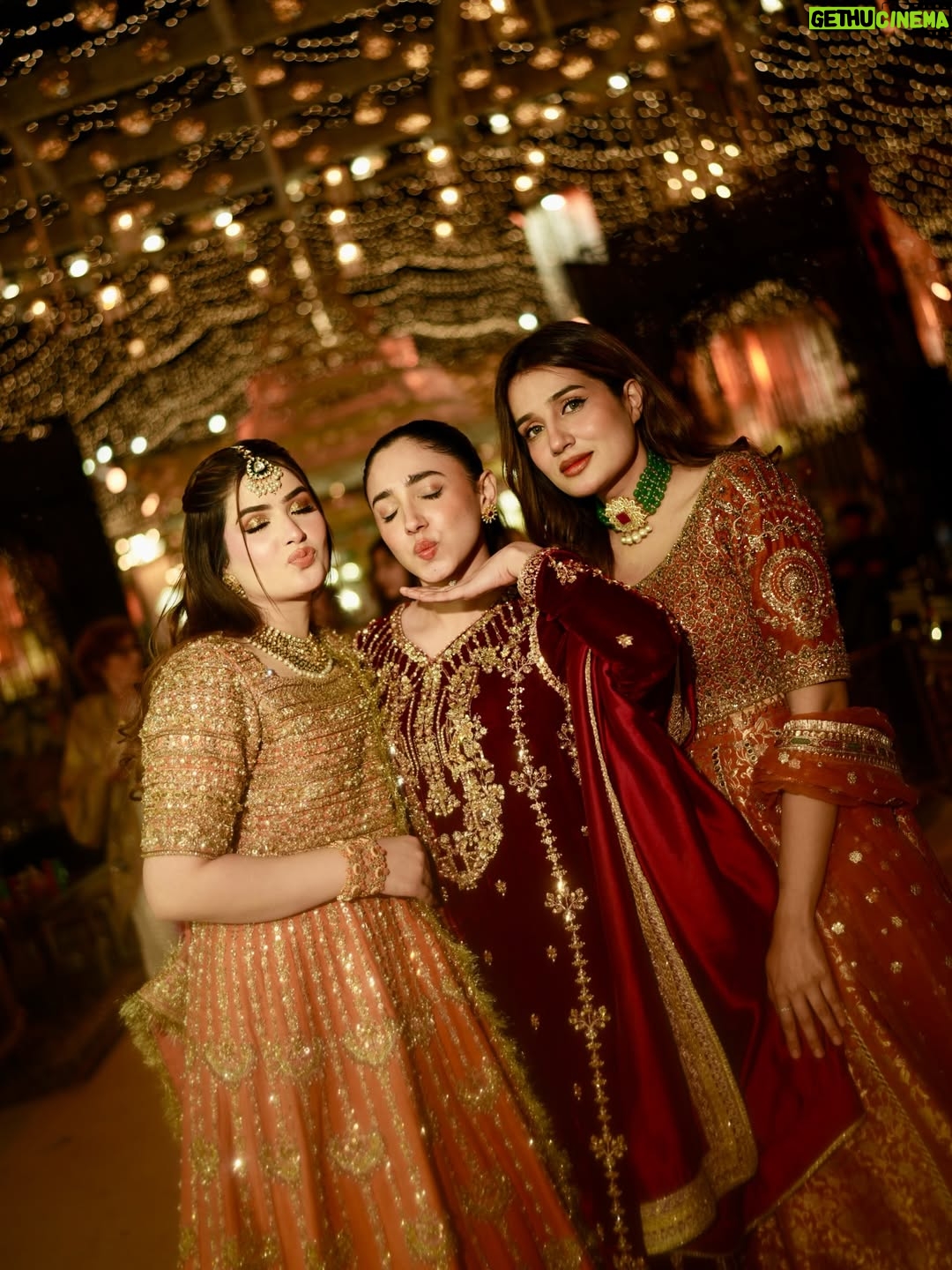 Zahra Waseem - 56.6K Likes - My fam🫶🏻