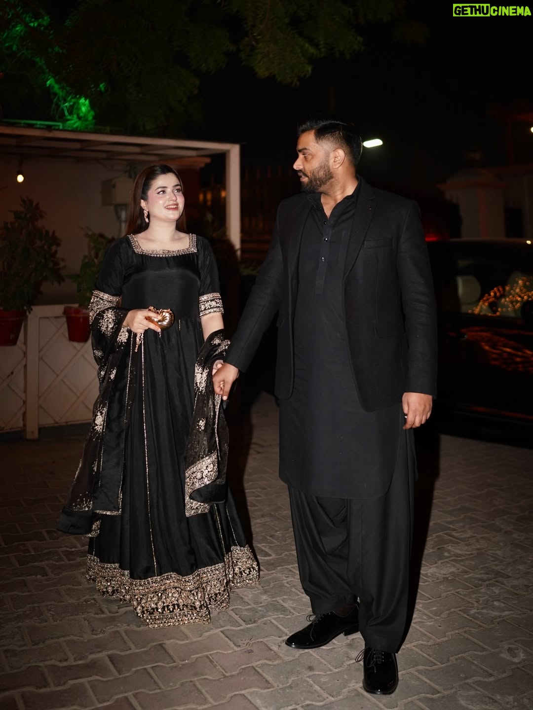 Zahra Waseem - 72.2K Likes - Qawali night🖤

👗 @kanwalmalik.official