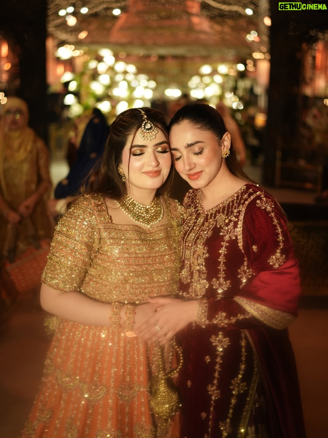 Zahra Waseem - 56.6K Likes - My fam🫶🏻