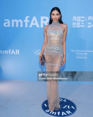 Zarina Yeva Instagram - AmFar @amfar Venezia during Venice Film Festival 🎬
