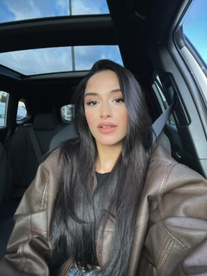 Zeliha Kendirci Instagram - :)
