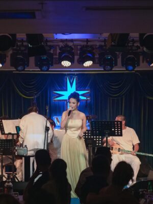 Zeliha Kendirci Instagram - Ne geceydi.. @meritlefkosa ✨🌺