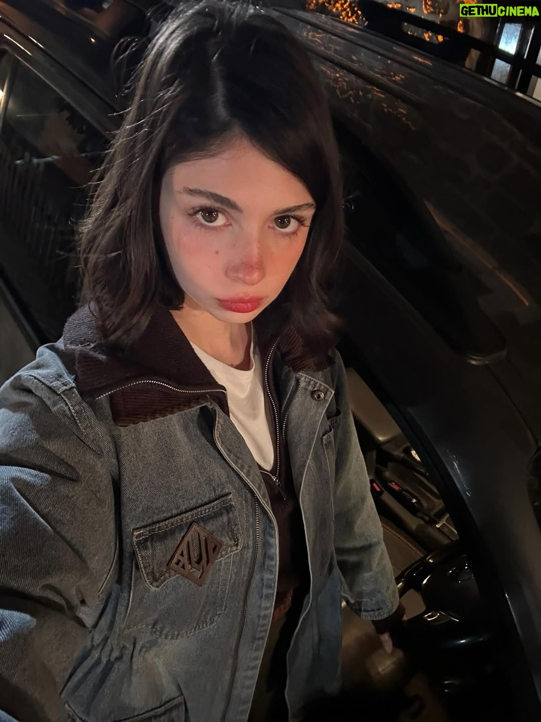 Zeynep Atılgan - 297.2K Likes - yes sirr 🫡
1) çeyrek mafya ☘️
2) uyuyan baysalım 👼🏼
3) naber ula fadime 
4) furtuna mermaids 
5) mağaramın direği
6) kızlarını aç bırakmayan biri 💖
7) hala toplantisu
8) halasının minik bresi
9) canını seven kaçsın arabayı ben kullanıyorum. 
10)sete gidiş
11) arabayı ben kullanırken bile bana güvenen canım hocam,canım ekip
12)YİCEM BU FOTOĞRAFI ULA
13) koçarilerden 
14) isfad fc 
15) herkese kurşun sana çiçek behçetum
16) favori delim 
17) İsEy 🔥
18) Şirinum, kraliçe furtunam
19) tehlike
20) bilema da baskethan
