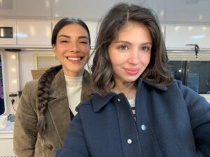 Zeynep Atılgan Instagram - Biz biraz sicak nevaleyiz 🥰