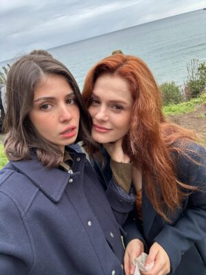 Zeynep Atılgan Instagram - Biz biraz sicak nevaleyiz 🥰