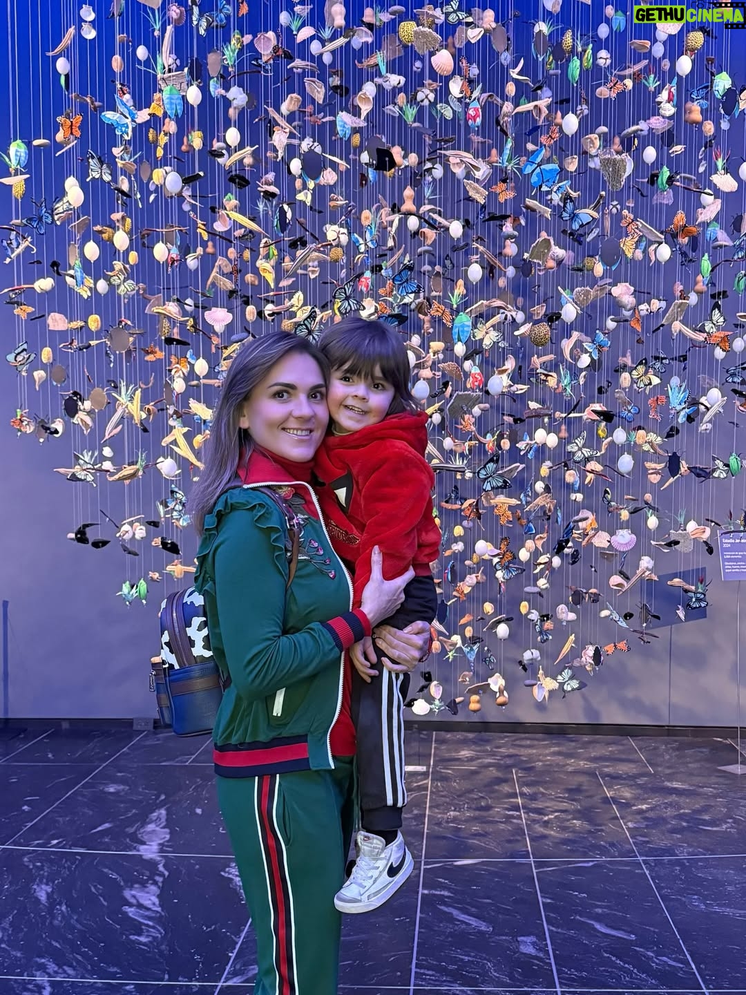 Zoraida Gómez - 2.1K Likes - Un día increíble de museo de juego y de naturaleza, un día diferente lleno de momentos especiales 
#crea #acciona #vive #ama