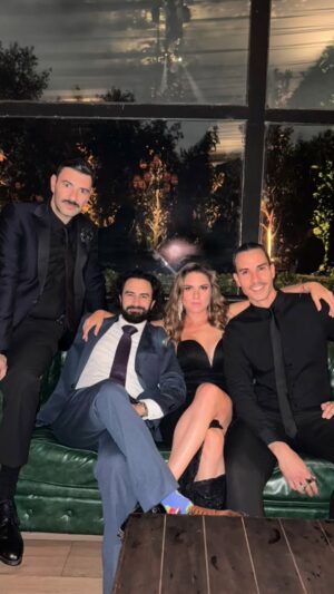 Zoraida Gómez Instagram - Una noche mágica llena de amor, alegría y unión por la vida
Toda la felicidad y bendiciones para ti
Que bonita boda !!!
@ire_hamui
@el_yoguen ❤️
@alejandro_sandi
@gius_co
@adriananieto13