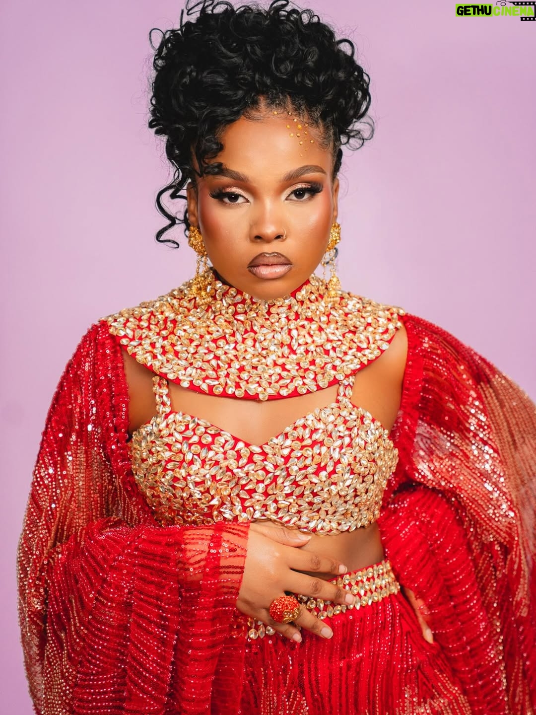 Zuchu - 83.8K Likes - THE GSM FAMILY WEDDING NIGHT 

Dressed by @mahaumes 
MUA @emeraldglows 
HAIR @lismabeauty 
Hair Company @africanstar_tanzania 
Braids name :Princess 
Color .No 1

📸 #Pichayaelly  @elly_yd
