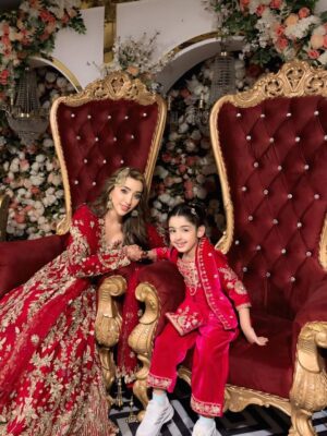 afsha khan Instagram - What Wud Be Ur Reaction If u See Me Like this One Day With Man For Real ?? ♥️
:
outfit @armansuits
:
#afshakhan