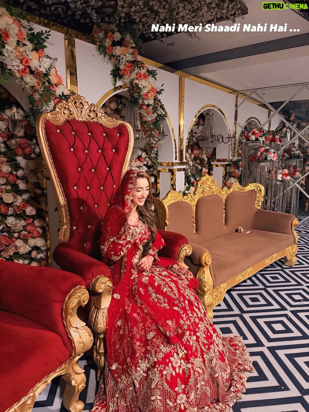 afsha khan - 96.6K Likes - What Wud Be Ur Reaction If u See Me Like this One Day With  Man For Real ?? ♥️

:

outfit @armansuits 

:

#afshakhan