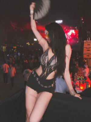 ankita kukreti Instagram - May all bad energy sent to me be turned into cash 💰
.
.
.
.
.
.
#fyp #techno #goa #newyear #fitgirl