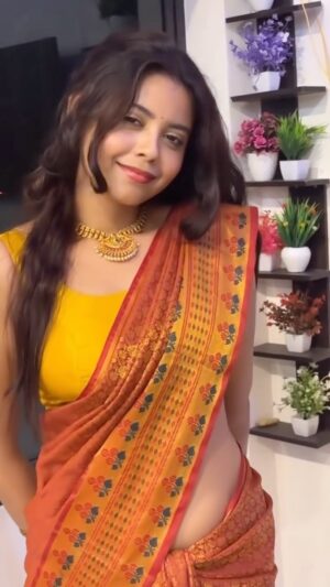 anushka roy Instagram - ❤️✨ #reels #instagood #reelsinstagram #instagram #instalike #instagramreels #reelitfeelit #trending #love #reels #instagood #instalike