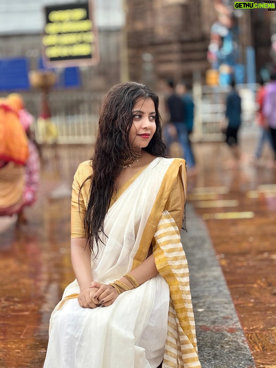 anushka roy - 8.6K Likes - ✨
