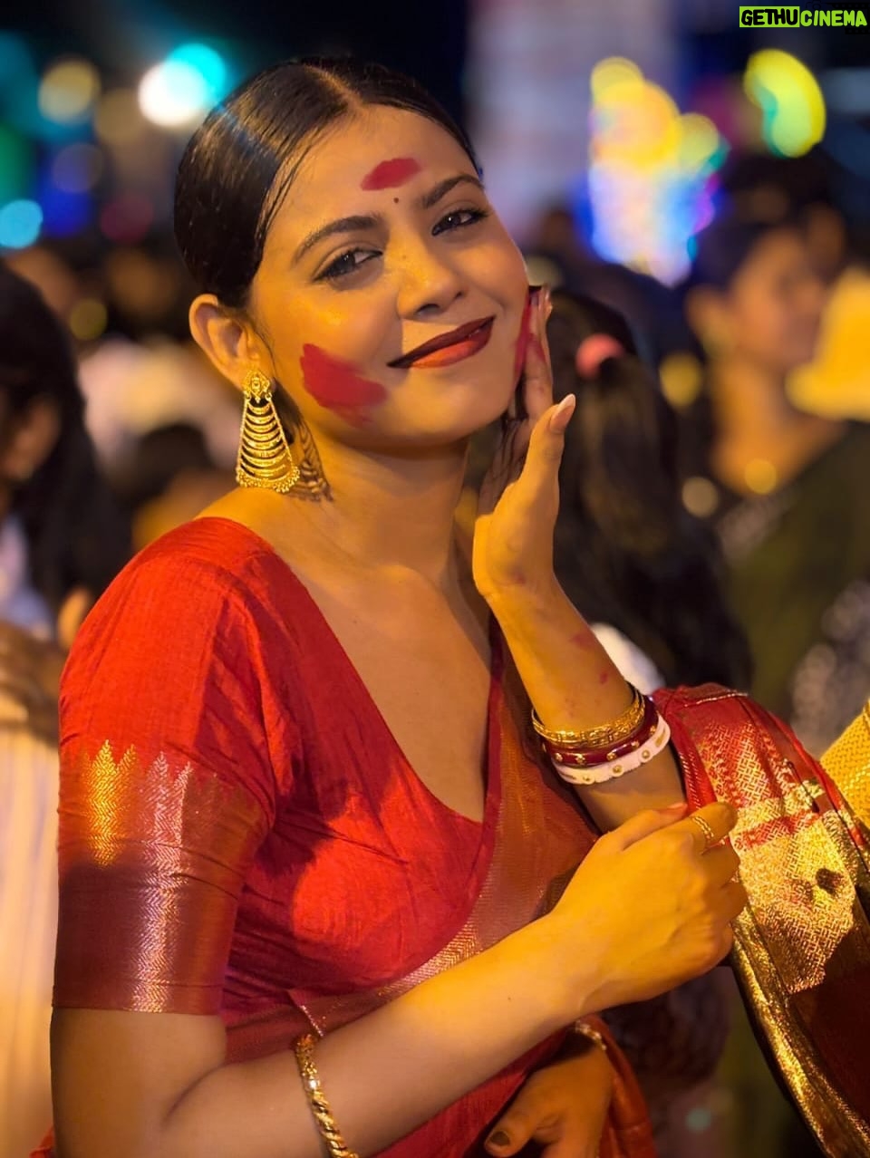 anushka roy - 6.5K Likes - শুভ বিজয়া ❤️🥺