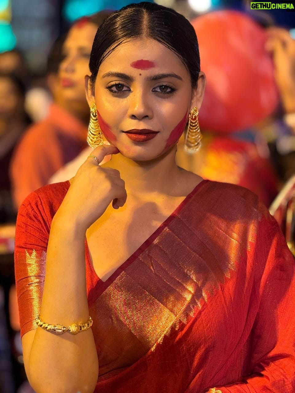 anushka roy - 6.5K Likes - শুভ বিজয়া ❤️🥺