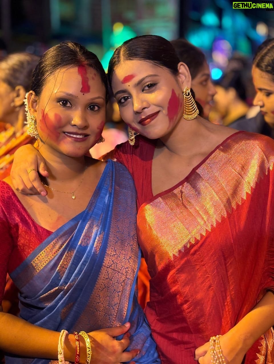 anushka roy - 6.5K Likes - শুভ বিজয়া ❤️🥺