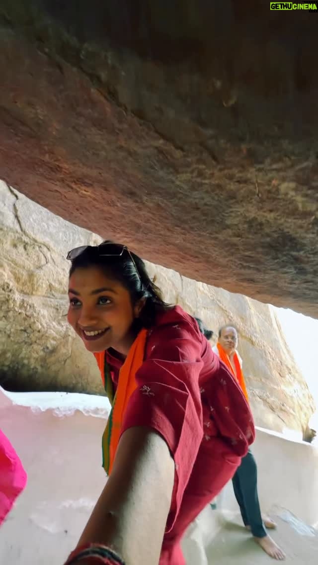 bhumika Basavaraj - 53.7K Likes - 🕉️Stepping Into the land where devotion was born KISHKINDA(Anjanadri Betta)

Jai Hanuman🐒🚩🛕Jai SriRam

#bhumikabasavaraj