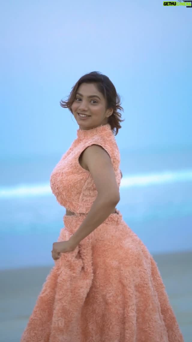 bhumika Basavaraj - 74.2K Likes - ವಯಸ್ಸು ನನಗೆ 18 ಆಯ್ತು….😝😻
#outfit - @maya_designer_studio_ 

#bhumikabasavaraj