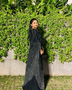 brunda Prabhakar Instagram - Midnight tones and untold stories.👻

#brundaprabhakar #insta #black #blackoutfit #ootn #wedding