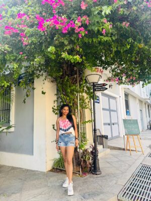 brunda Prabhakar Instagram - Know your worth & just double tap😉
Swipe👉👉

#brundaprabhakar #pondicherry #girlstrip #selflove