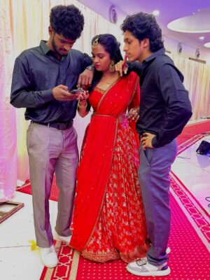 brunda Prabhakar Instagram - Happiest Birthdayyy Dasshhhhhh🥳💃

Thanks for always having my back and being there for me ❤️
Just lucked out ✨

My hero, My superstar, my one and onlyyy 😎
(Captioned by the OG himself @_sadhwin.shetty_ )