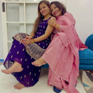 Actress dr Mona Bhavsar HD Photos and Wallpapers October 2025