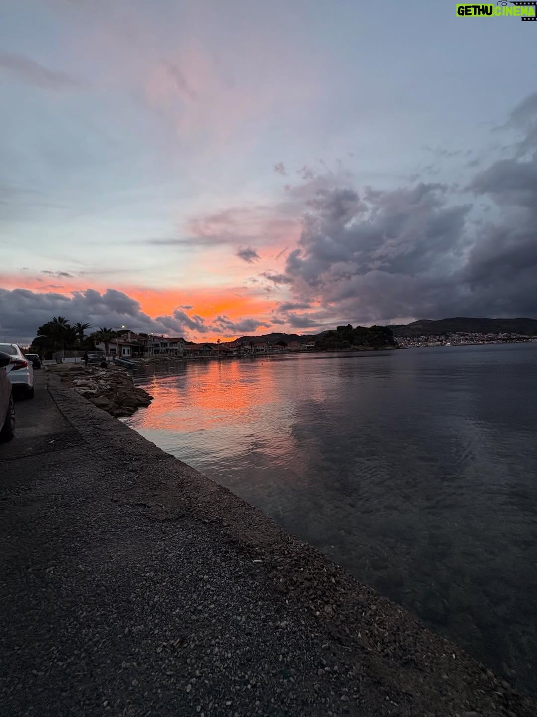 Şebnem Sönmez - 2.2K Likes - Set biter.
Huzur...
#benleman #urla