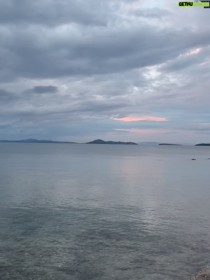 Şebnem Sönmez - 2.2K Likes - Set biter.
Huzur...
#benleman #urla