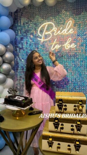 eyeconic Aishwarya Instagram - They made it beautiful ❤️ love you all
V.c : @trishaaa._.p