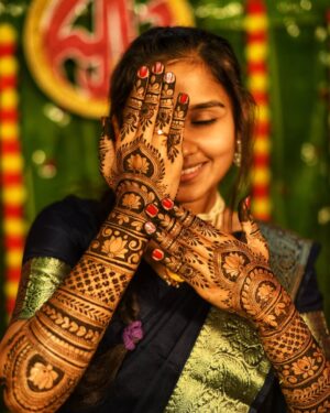 eyeconic Aishwarya Instagram - Memories from Marriage ❤️ MEHENDI