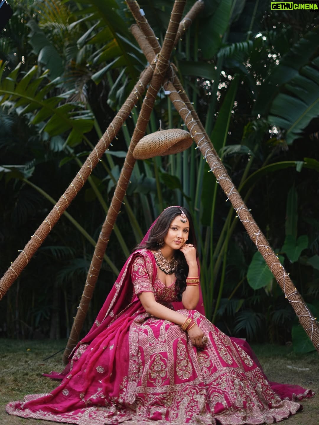 geetika bisht - 5.1K Likes - Pink, always.💞💞