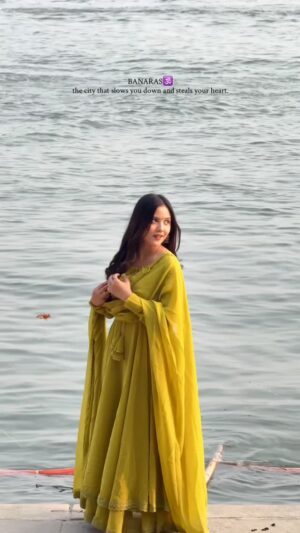 geetika bisht Instagram - In Banaras, even silence has a prayer.🕉️🙏🏻
.
.
#fyp #banaras #banarasi #varanasi #ghatsofvaranasi #ghats #explore #explorepage #reelsinstagram #beauty #instadaily