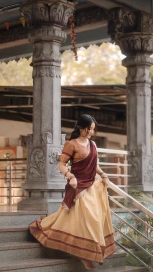 geetika bisht Instagram - South Indian elegance, timeless beauty.🤍
Wearing @tanhai.in
Mua @krishnam__mishra__
📸 @shot.by.ayush
.
.
.
#fyp #southindian #outfitinspiration #explorepage #reelsinstagram