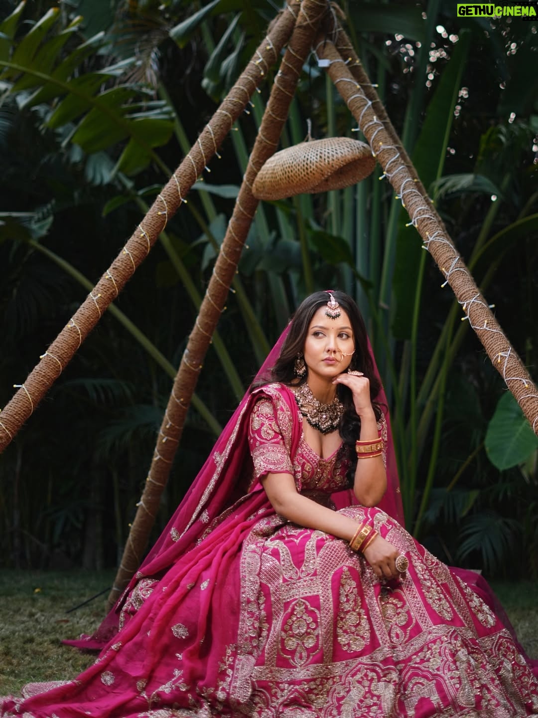 geetika bisht - 5.1K Likes - Pink, always.💞💞