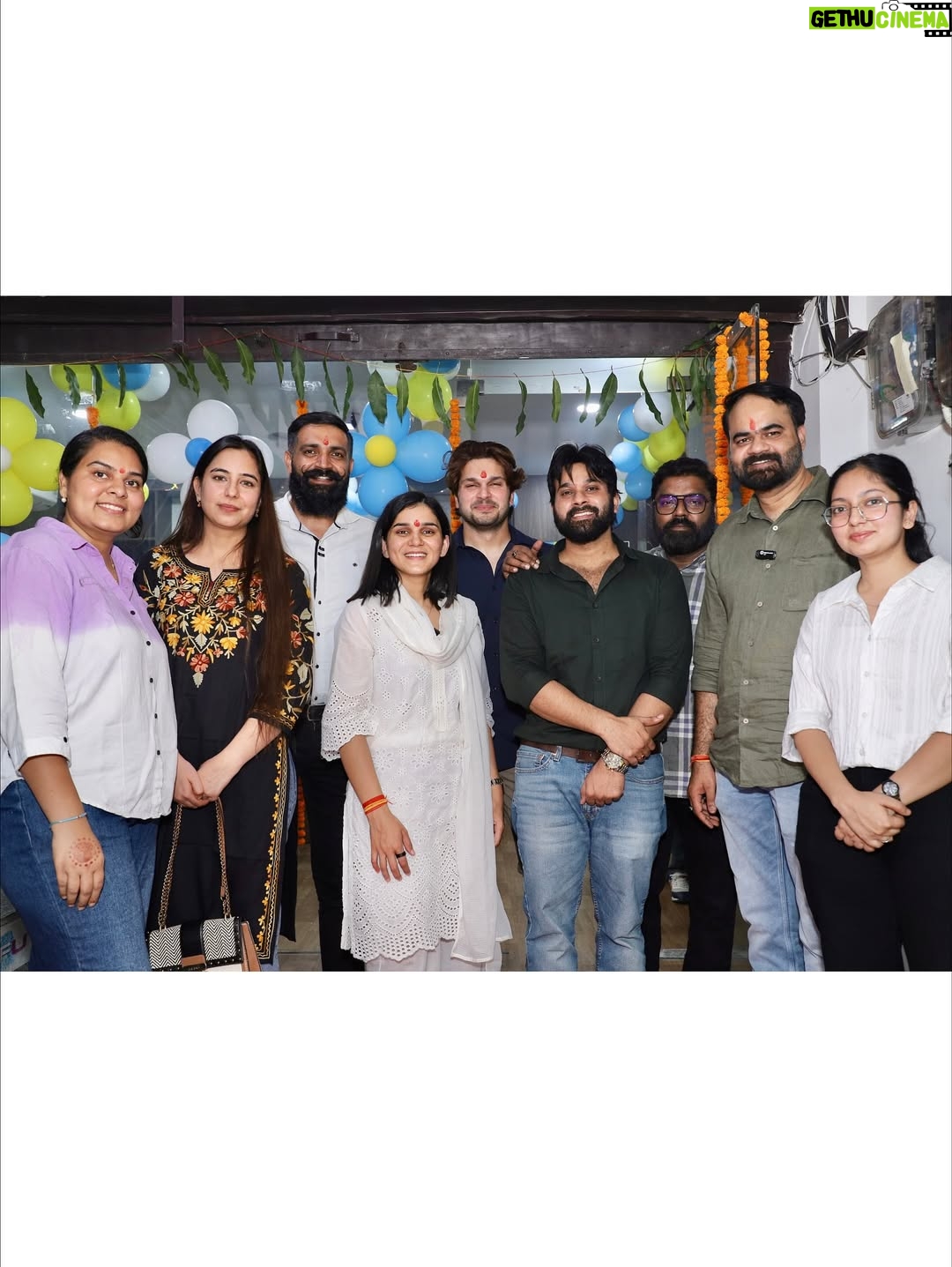 himanshi singh - 68.8K Likes - Offline Classes की शुरुआत आप लोगों के साथ!🙏♥️
#letslearn