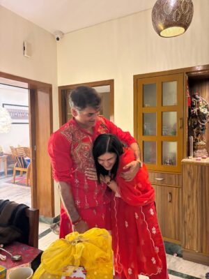 himanshi singh Instagram - शुभ दीपावली 🪔✨
#diwali