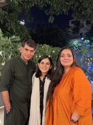 himanshi singh Instagram - शुभ दीपावली 🪔✨
#diwali