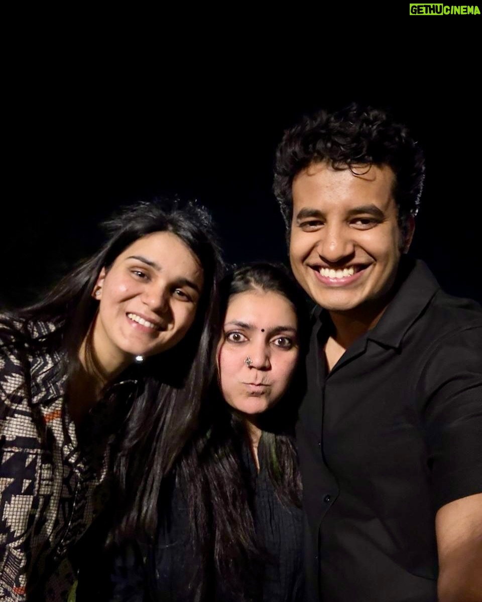 himanshi singh - 103K Likes - Good times, good vibes♥️ @saurabhtop सर का जन्मदिवस समारोह संपन्न हुआ।🤗