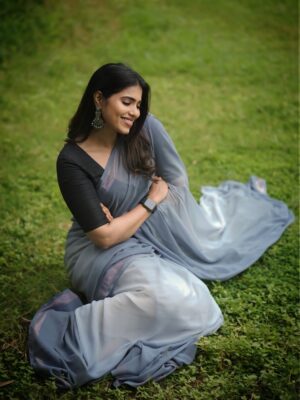 ichandanak gowda Instagram - ನಾಜೂಕು ನಾರಿ ♥️🌸

#instgram #saree #karnataka #kannada #instagood #explore #foryou #trending