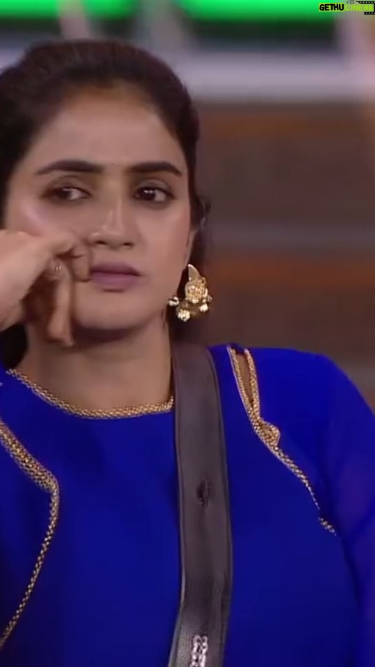 jhanvi R - 5.1K Likes - ನಿರೂಪಣೆಗೆ ಇಳಿಯೋ ಮುಂಚೆ, ತಮ್ಮ ವ್ಯಕ್ತಿತ್ವದ ನಿಯಂತ್ರಣ ಕಲಿಯಬೇಕು ಅನ್ನೋದು ಜಾನು ಮಾತಿನ ಒಟ್ಟು ಸಾರಾಂಶ!!

@colorskannadaofficial 

#BBK12 #biggboss #colorskannada #jiohotstar #Jhanvi