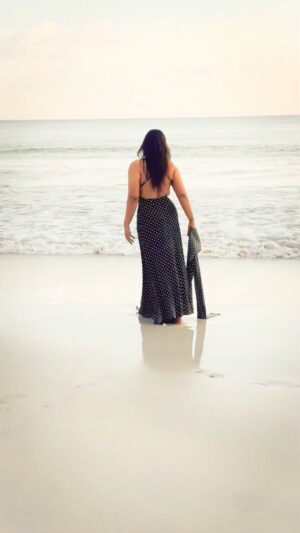 khushi Gupta Instagram - ā¤ļøāš„šŖ½
.
.
.
.
.
..
#reelsinstagram #viral #explore #fitnessmodel #island