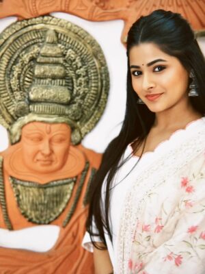 monisha Vijaykumar Instagram - 🩷🧿✨🪽🪷