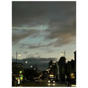 İpek Erdem Instagram - “Moonlight and love songs, never out of date”
#london