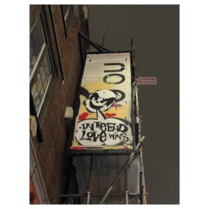 İpek Erdem Instagram - “Moonlight and love songs, never out of date”
#london