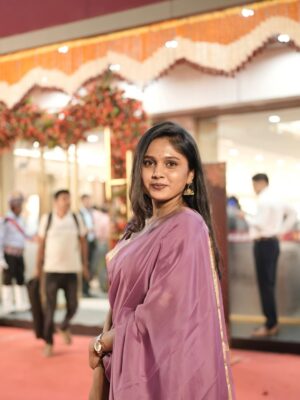 poorvi acharya Instagram - Yeno onthara chanda 🫶🏻🌸
.
.
.
#dboss #poorvi_acharya456 #karunada_shootout #gowdru_haida #nammkarnatakaphotographers #karnataka #karnatakatourism #travelkarnataka #karnataka_one #karnataka_ig #nammkarntaka #travelphotography #photography #karnataka_focus #natgeo #hampi #kannadanadu #wanderlust #bengaluru #travelblogger #indianphotography #travelindia #trellingbangalore #realkarnataka #karnatakapictures #incrediblekarnataka #incredible_shivamogga #beautiful_malenadu #mysuruonline